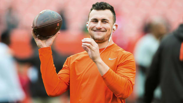 johnny-manziel-von-miller-broncos.jpg